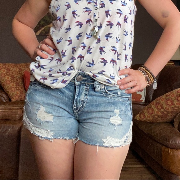 Silver Jeans Pants - Silver Jeans Aiko Mid Shorts